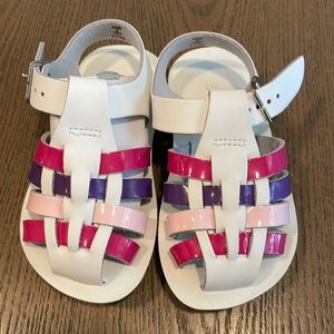 Size 5 New white/pink/purple Sun-Sans salt water toddler sandals